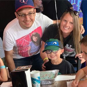 Meet your Posher, Violet